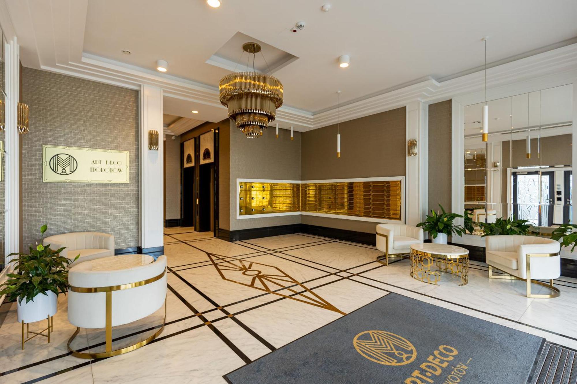 Art Deco Mokotow With Parking & Gym By Renters Prestige Leilighet