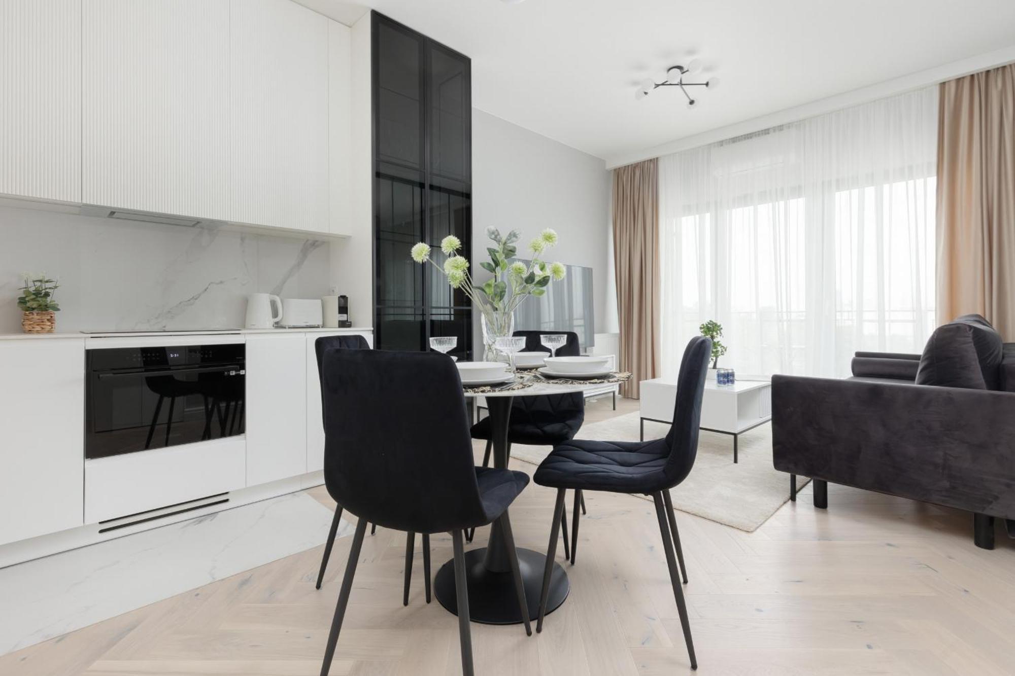 Art Deco Mokotow With Parking & Gym By Renters Prestige Leilighet *